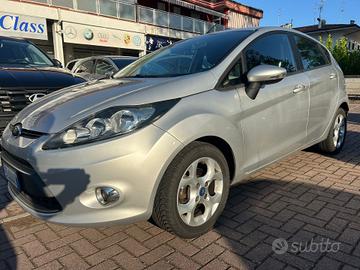 Ford Fiesta 1.4 5 porte Bz.- GPL Titanium