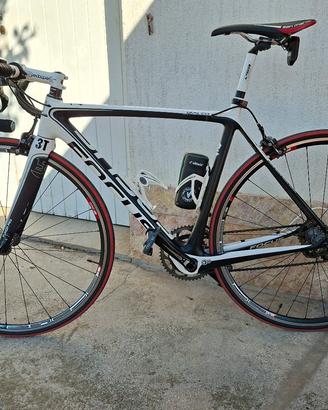 bici da corsa Focus Izalco