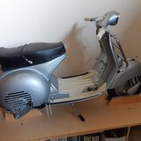 modello Vespa 150 gs 1956