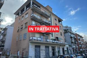 3 LOCALI A ROMA