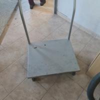 Carrello a piattaforma