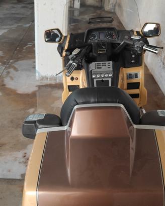 Honda goldwing anniversario