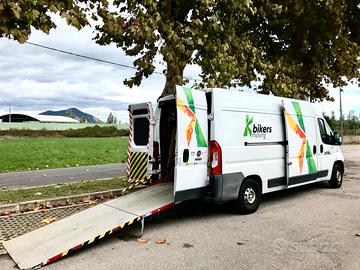 Trasporto moto-scooter e traslochi