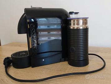 macchina caffè Nespresso 
