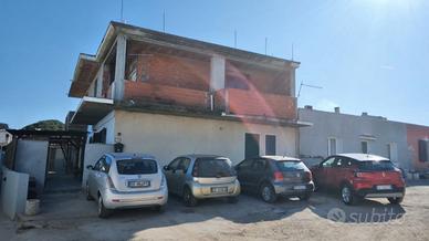 Casa in grezzo al primo piano