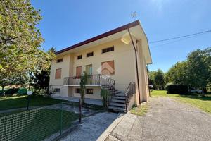 CASA INDIPENDENTE A FIUME VENETO
