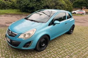 Opel corsa 1.2 benz.cambio automatico AUTOCARRO
