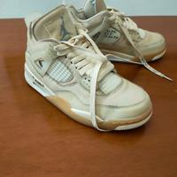 Jordan 4 Off White Retro designer Virgil Abloh
 