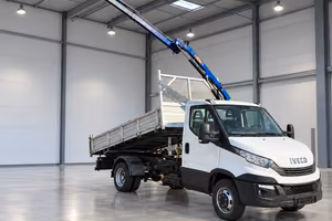 Iveco daily c18 ibrido euro 6dtemp gru e ribaltabi