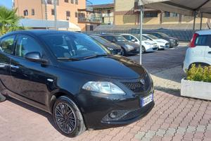 LANCIA Ypsilon 1.0 FireFly 5 porte S&S Hybrid Ec