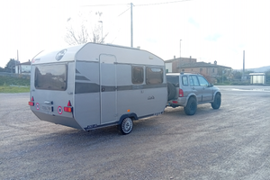 Roulotte come nuova camperizzata con fotovoltaico