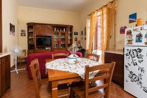 2 LOCALI A BALESTRATE
