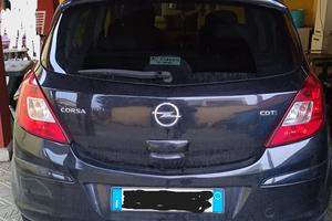 Auto Opel Corsa serie D Cosmo