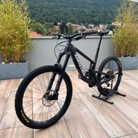 SANTA CRUZ NOMAD 6 tg. L