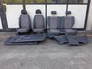 Sedili Volkswagen Fox 3 porte 2007 grigi
