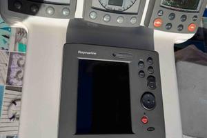 strumentazione RAYMARINE