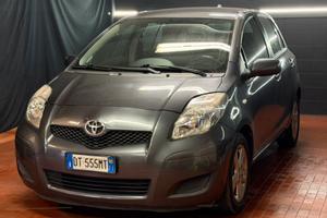 TOYOTA YARIS 1.0 BENZINA 2009