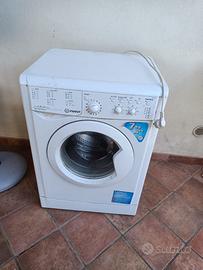 Lavatrice indesit 7kg