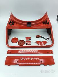 Carrozzeria macchina  Olivetti ICO rossa