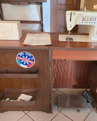 Singer 740 vintage con mobile , manuale origali