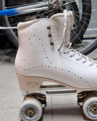 Pattini a rotelle, più sacca ruote