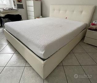 Letto matrimoniale in ecopelle con contenitore