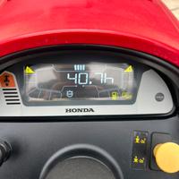 Trattorino Honda HF2625
