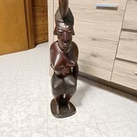 statua africana