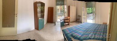 Via Etnea camere per studentesse/lavoratrici