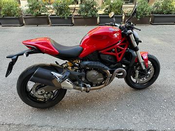 Ducati Monster 821