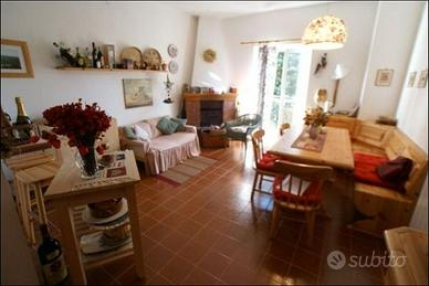 Appartamento su due piani Val di Vara