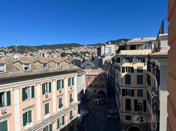 4 LOCALI A GENOVA