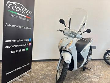HONDA SH 150i 2016 bianco perla con bauletto 2016