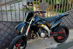 Honda cr 125 motard
