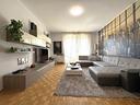 pentalocale-di-143-mq-in-zona-gries-spazio-luce