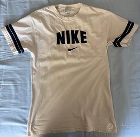 T-Shirt Nike