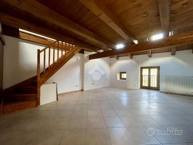 CASA SEMINDIPENDENTE A CONDOVE