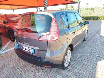 Renault Scenic X-Mod 1.5 dCi 110CV Luxe 100.000 KM