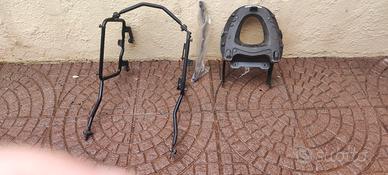 Attacchi Bauletti GIVI