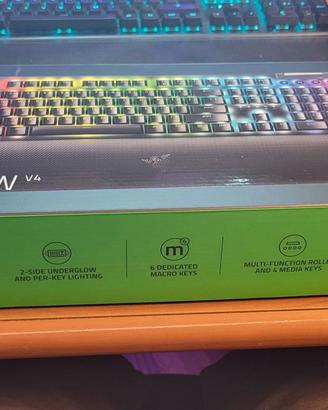 Tastiera PC Razer BlackWidow 4 – Pari al nuovo