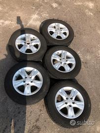 5 cerchi e gomme Daihatsu Terios 215/65/16