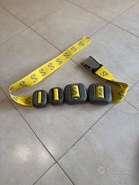 Cintura sub con un piombo da 2kg