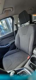 FORD FOCUS SW 2012 - TAPPEZZERIA