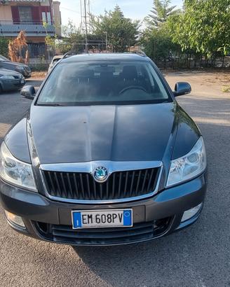 Skoda Octavia 1.6 TDI CR F.AP. Wagon Ambition
