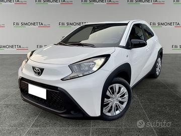 Toyota Aygo X 1.0 Active 72cv - KM0