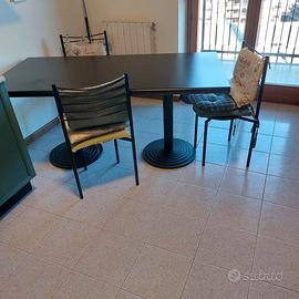 Tavolo 160x80  e   numero 4 sedie in ferro