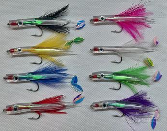 esca traina silicone piuma con effetto UV