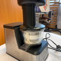Centrifuga / estrattore a freddo frutta e verdura
