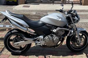 Honda hornet 600