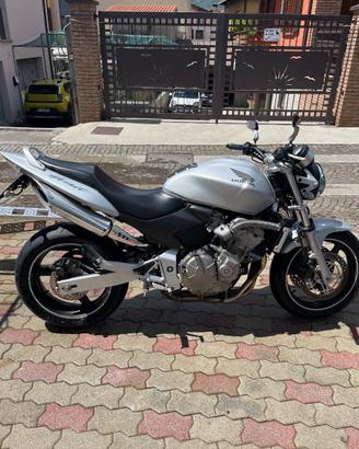 Honda hornet 600